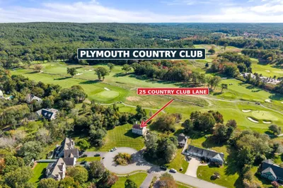 25 Country Club Dr 1