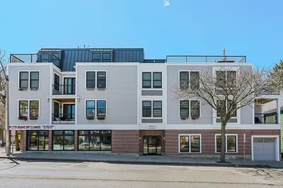 352 Highland Ave #3