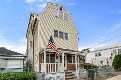 481 Revere St