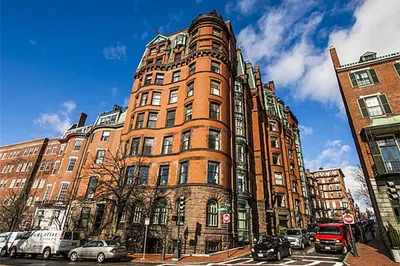 34.5 Beacon Street #1N
