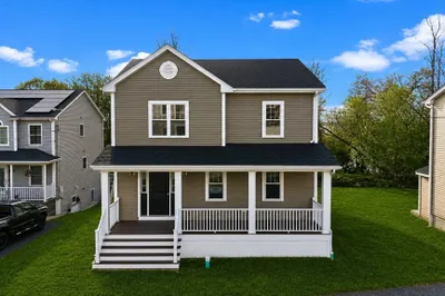 1001 Bay Street 1