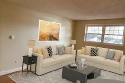 5 Walker Rd #2