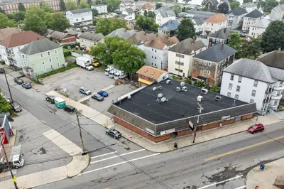 482-488 Belleville Ave 1