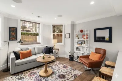 11 Exeter Street #2 1
