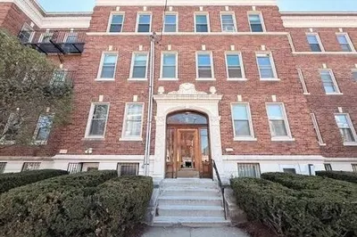8 Ransom Rd #3 1
