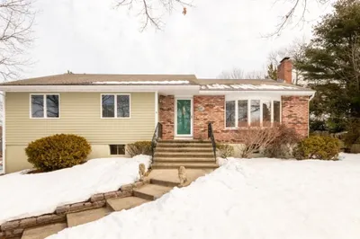 135 Woodland S Ave 1