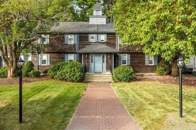 26 Camelot Ct #26