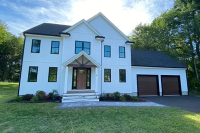 40 Old Summit St 1