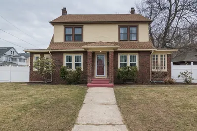 69 Belvidere St 1