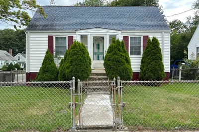 95 Lewiston St 1
