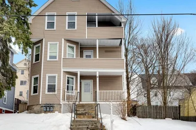 31 Boardman St 1