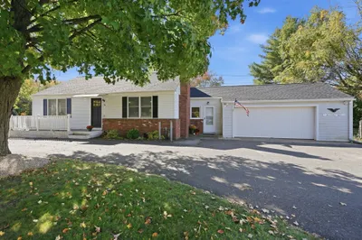 76 Pleasant Street 1