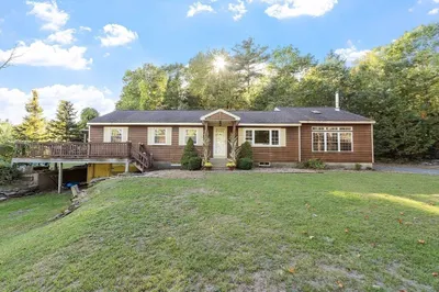 1249 Richardson Rd 1