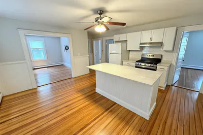 8 Arthur St #2