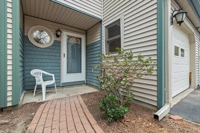 94 CrystAl Brook WAy #A 1