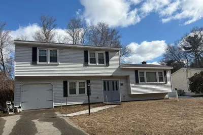 31 Francine Drive 1