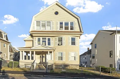 12 Windsor Street 1