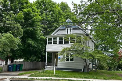 263 Auburndale Ave #263 1