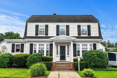 3 Roosevelt Road 1