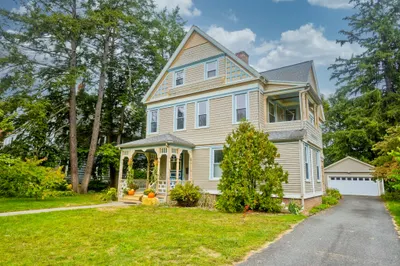40 Fairfield Ave 1