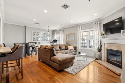 209 D Street #2