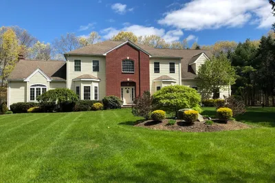3 Dry Pond Rd 1
