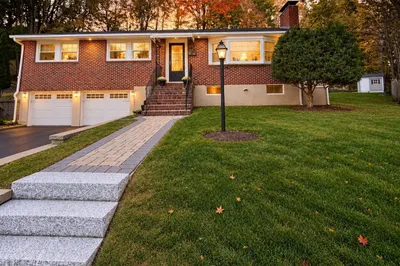 36 Lincoln Terrace 1
