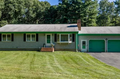 1541 N Hixville Rd 1