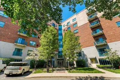 175 Cottage St #512