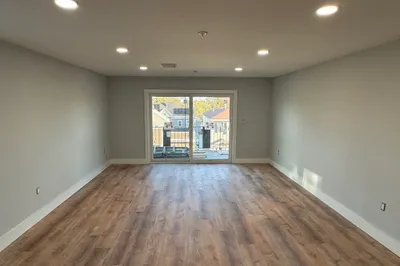 220 Broadway #6