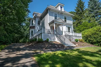 153 Hancock St 1