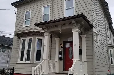 47 Franklin St #2 1