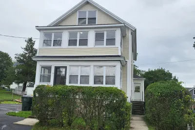 31 Barker St #2 1