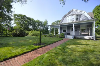 41 Water St 1