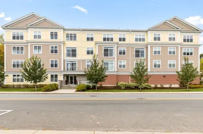 130 Tremont St #205 1