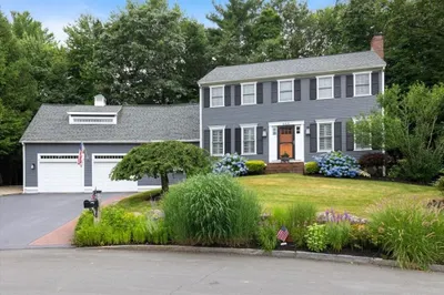 1 Satucket Rd