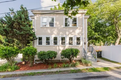75 Hammond St 1