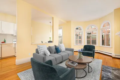 524 Tremont St #3
