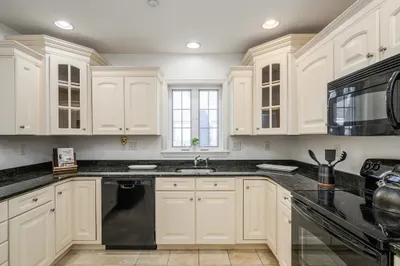 2101 Briarwood Village #2101
