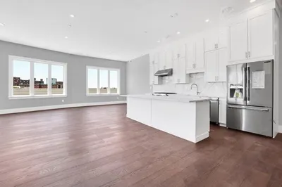 480 West Broadway #203
