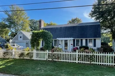 114 Stoney Cliff Rd
