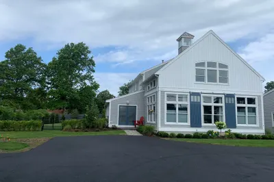 156 Teaticket Highway 1
