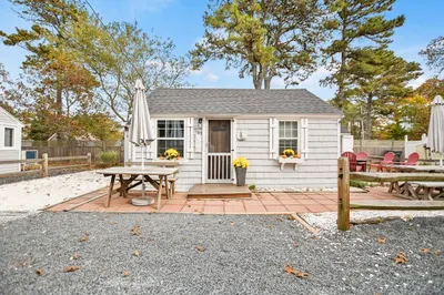 262 Old Wharf Road #103 1