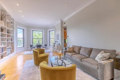 33 Bay State Rd #3