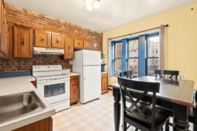 1408 Commonwealth Ave #8-11 1