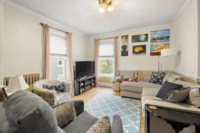 92 Oakton Ave #2