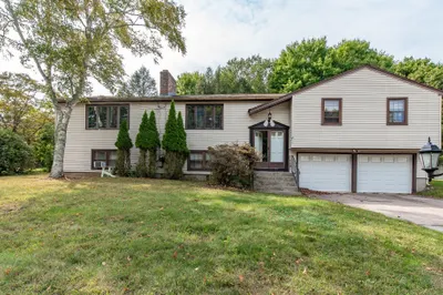 336 Mendon Road 1