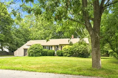 8 Charlesgate Road