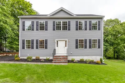 20 Walnut Ct