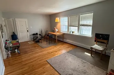 78 Boylston St #4